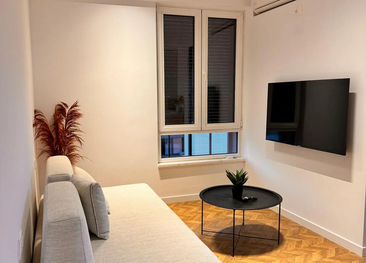 Agate Luxury 502 Apartment Tirana Albania